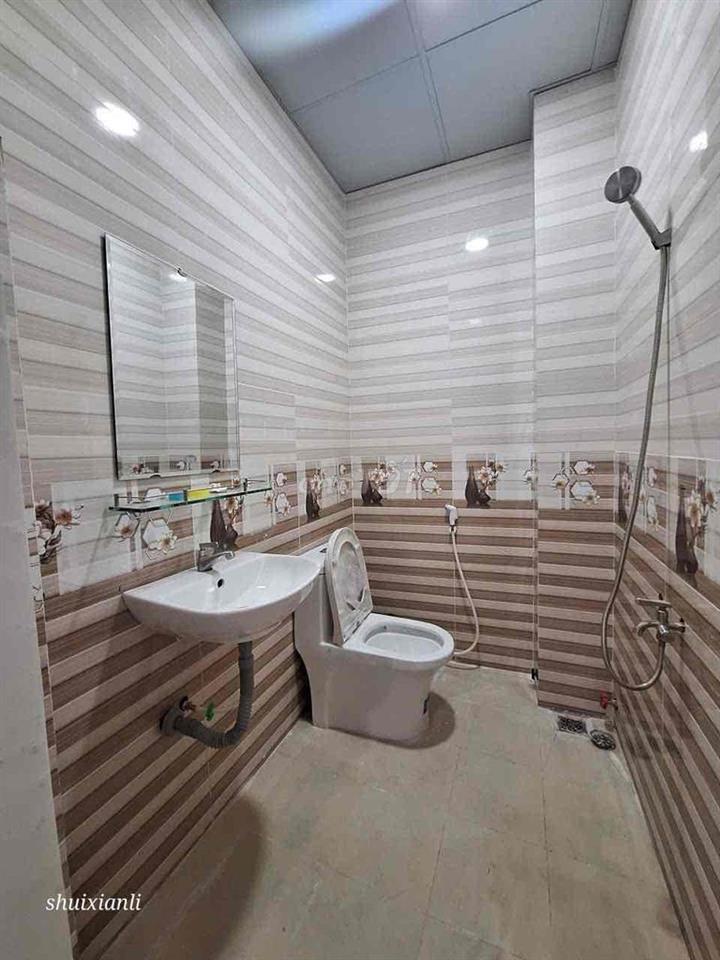 nhà mặt tiền đg số 10, p bhhB quận bình tân