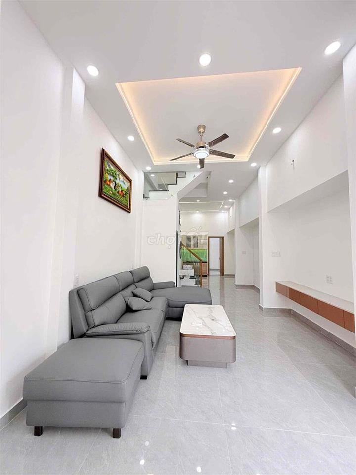 nhà mới nguyên căn 2 mặt tiền 246 đường 26/3