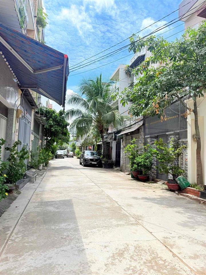 nhà mới nguyên căn 2 mặt tiền 246 đường 26/3