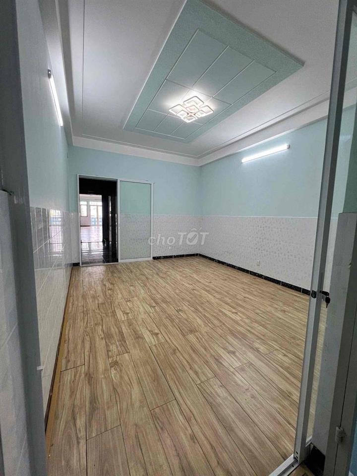 nhà mặt tiền phạm phú thứ, khi chợ vải