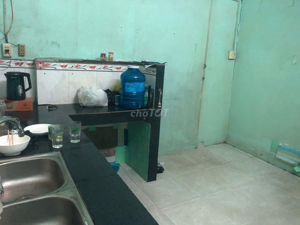 Cho thuê nhà mặt tiền ô tô nguyên căn - Huỳnh Bá Chánh, Tân Nhựt,HCM