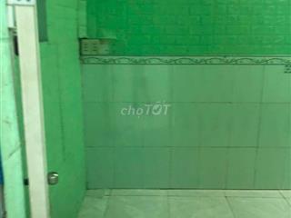 Cho thuê nhà mặt tiền ô tô nguyên căn - Huỳnh Bá Chánh, Tân Nhựt,HCM