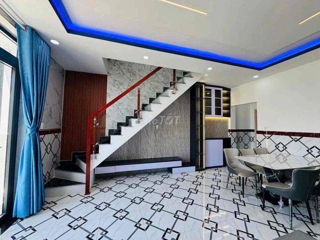 Nhà Sổ Hồng Riêng