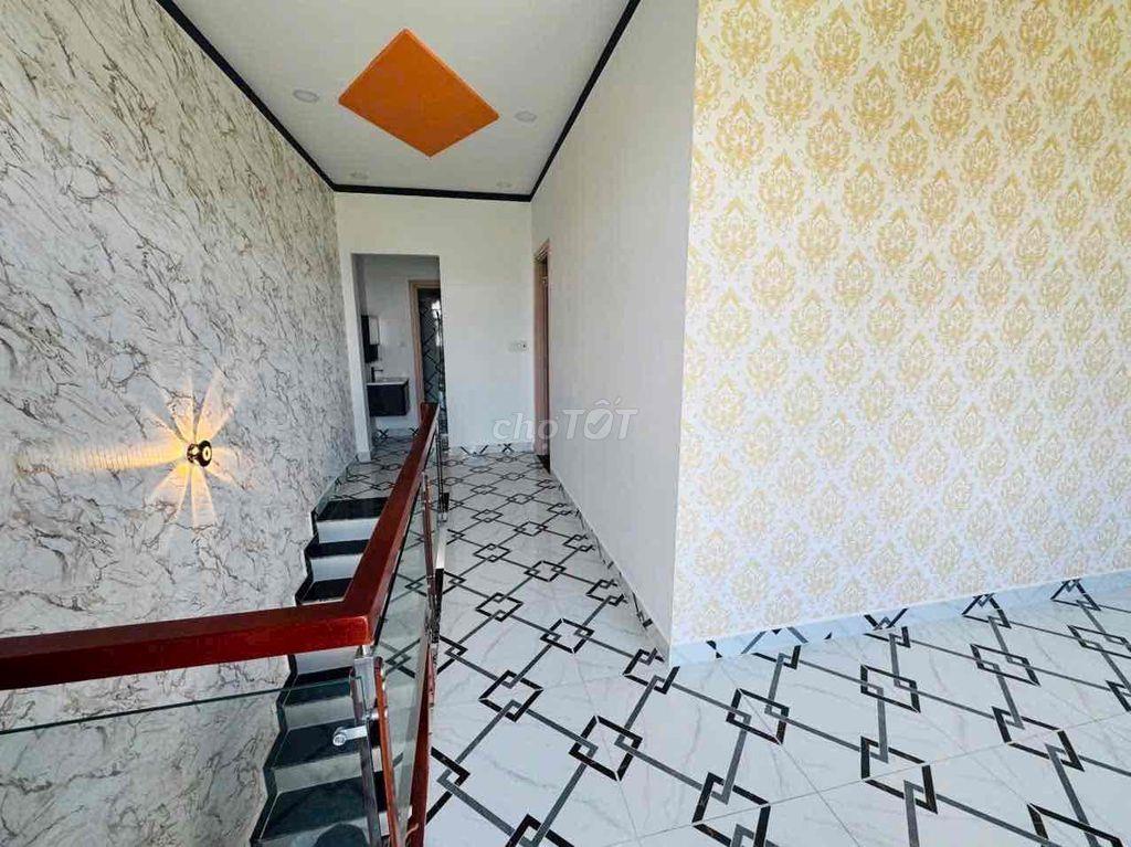 Nhà Sổ Hồng Riêng