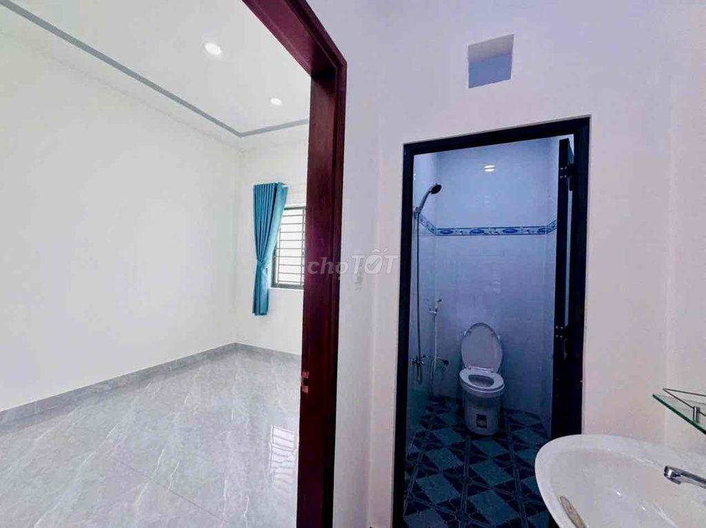 Nhà shr Mặt Tiền Giá Ngộp