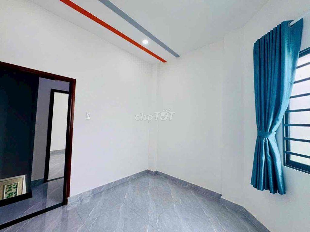Nhà shr Mặt Tiền Giá Ngộp