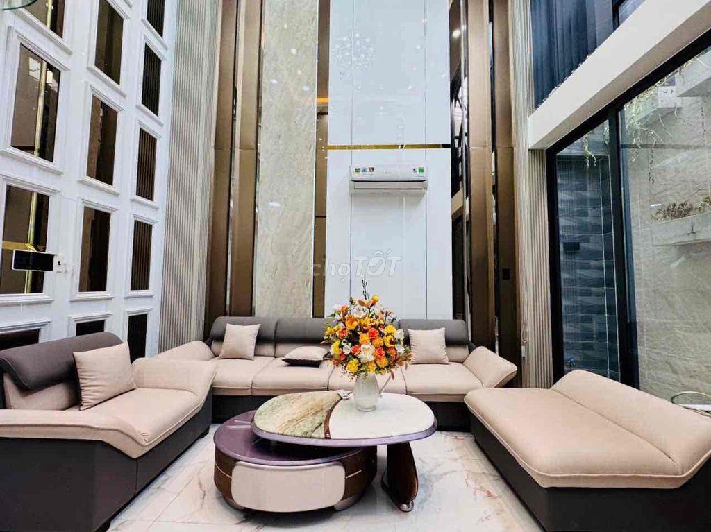 NHÀ  215/39 Phan Huy Ích chính chủ . 28 triệu /tháng có thang máy