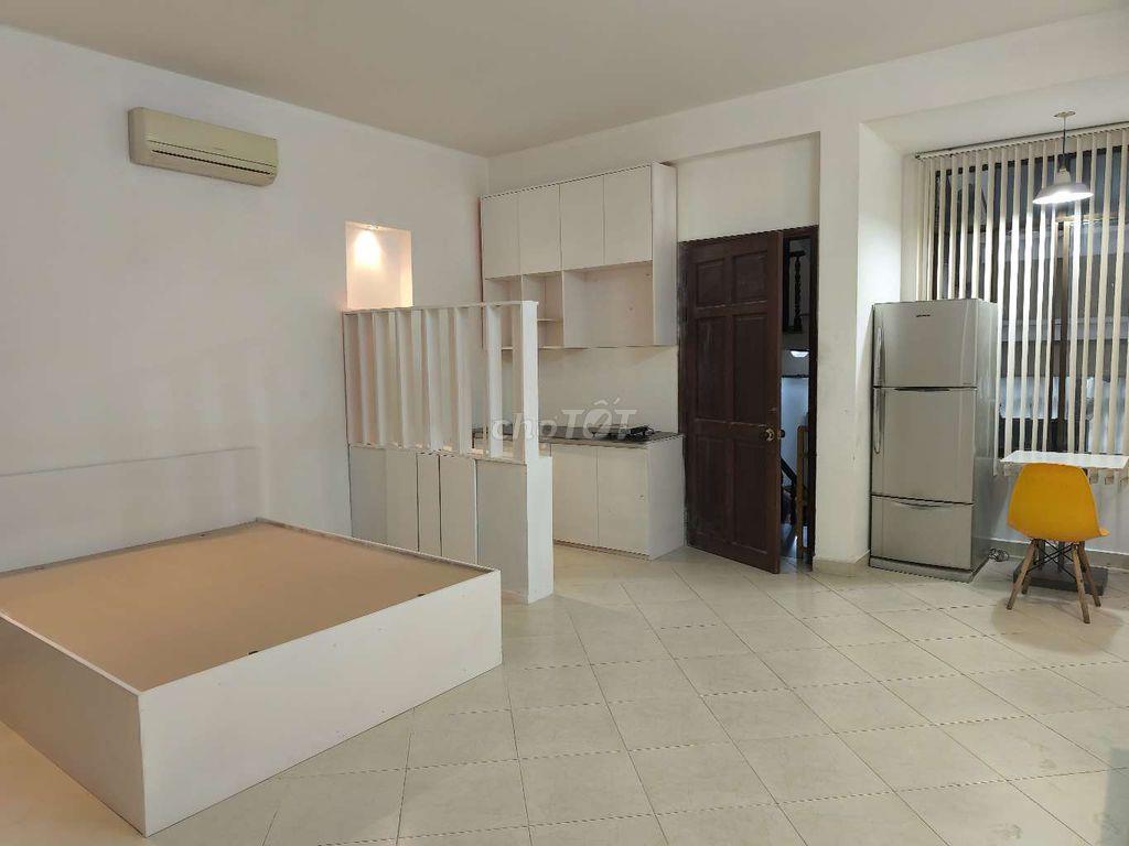 Phòng full nội thất 