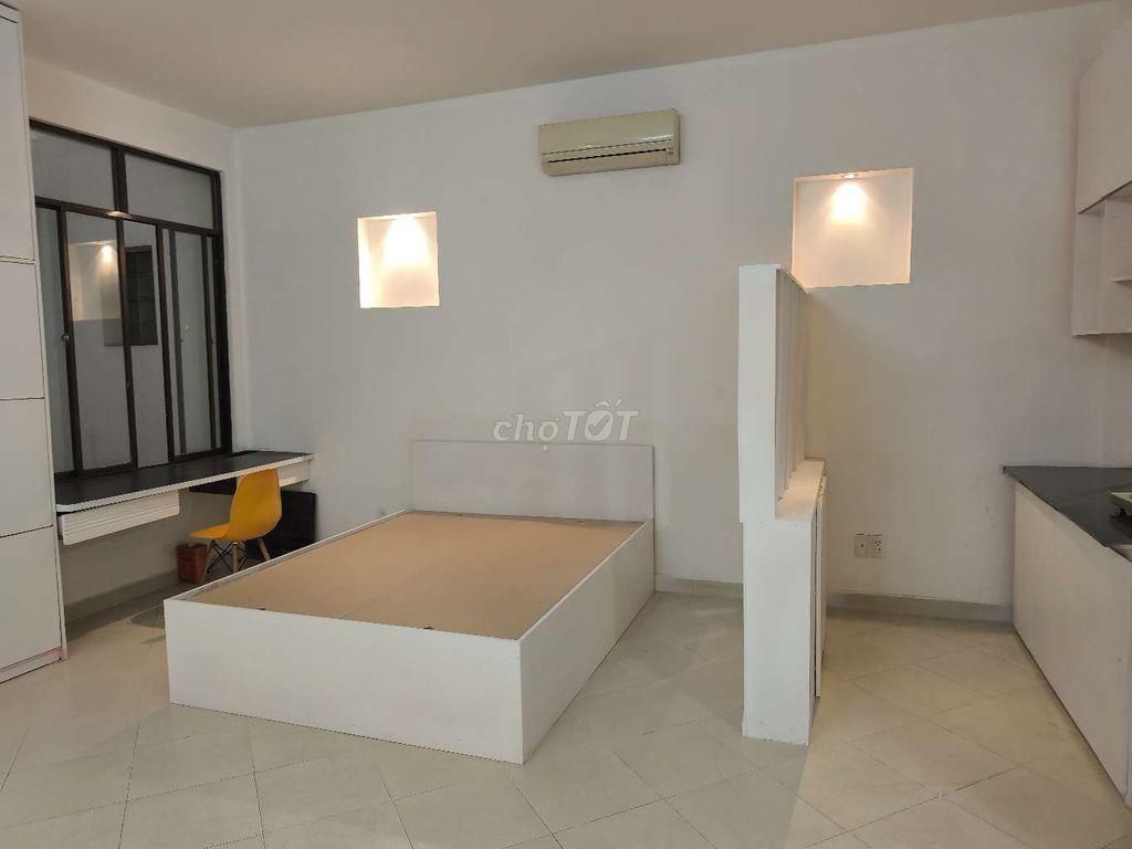 Phòng full nội thất 