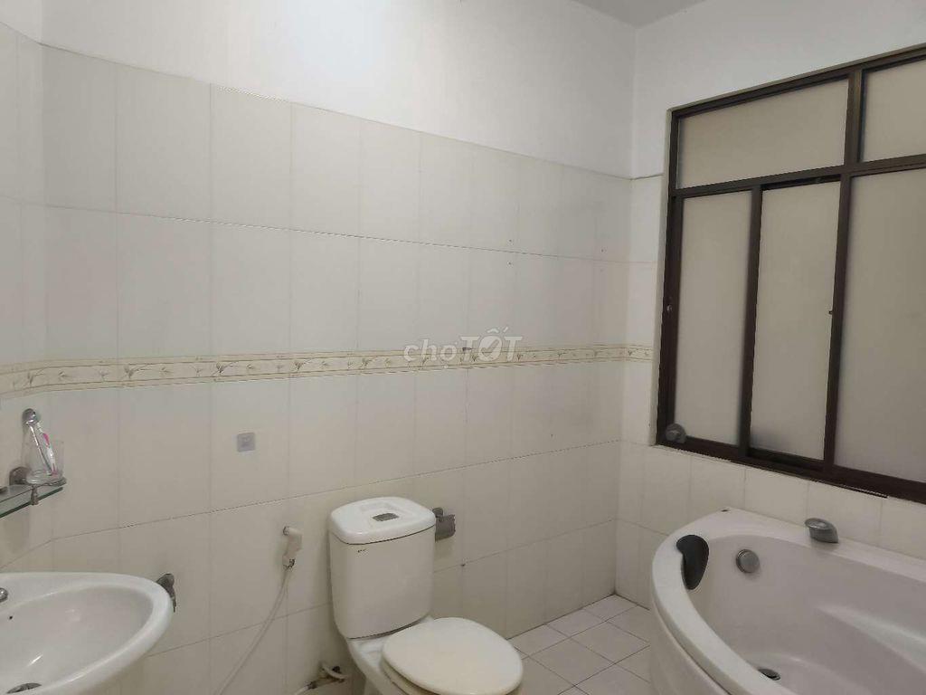 Phòng full nội thất 