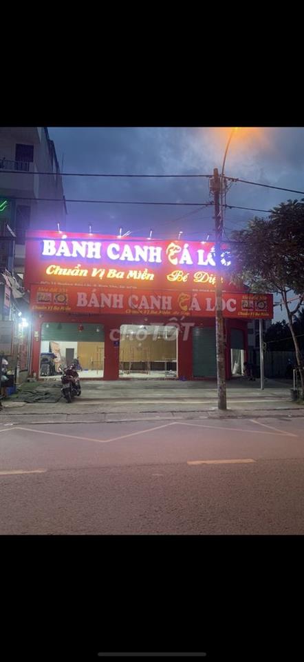 Sang nhượng quán ăn hoặc cọc