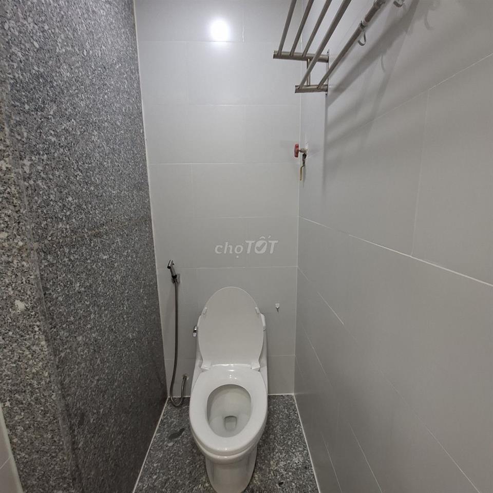 Phòng trọ sát cổng ĐH Văn Lang cs3 Đặng Thùy Trâm