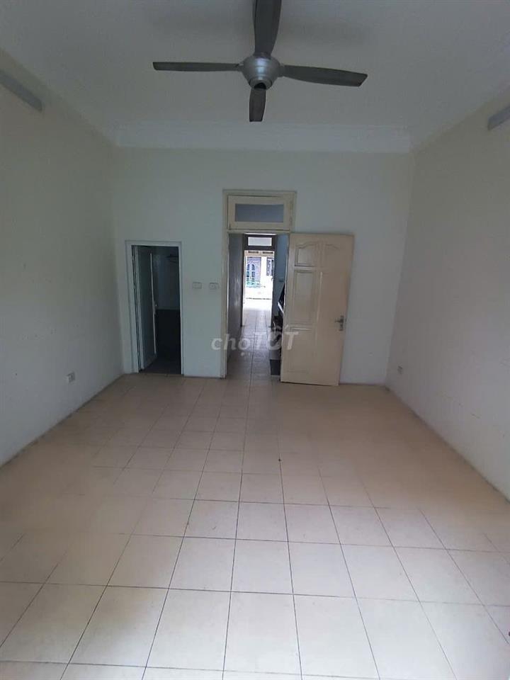 Cho thuê nhà liền kề KĐT Định Công 70m2 x 4 tầng, mt 4m, giá chỉ 22tr