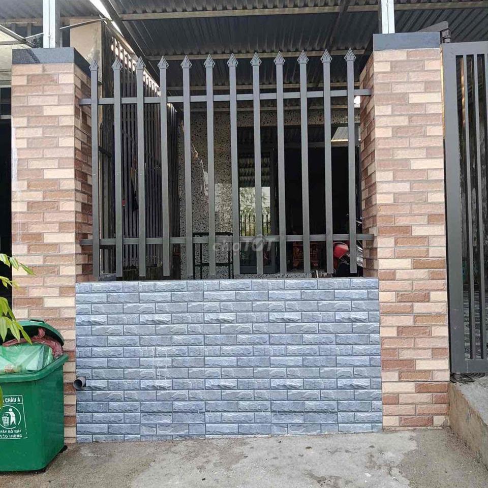 Tôi cc cần bán nhà mới xây, chưa ở. Kiệt 143 Thành Vinh 10