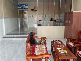 Tôi cc cần bán nhà mới xây, chưa ở. Kiệt 143 Thành Vinh 10