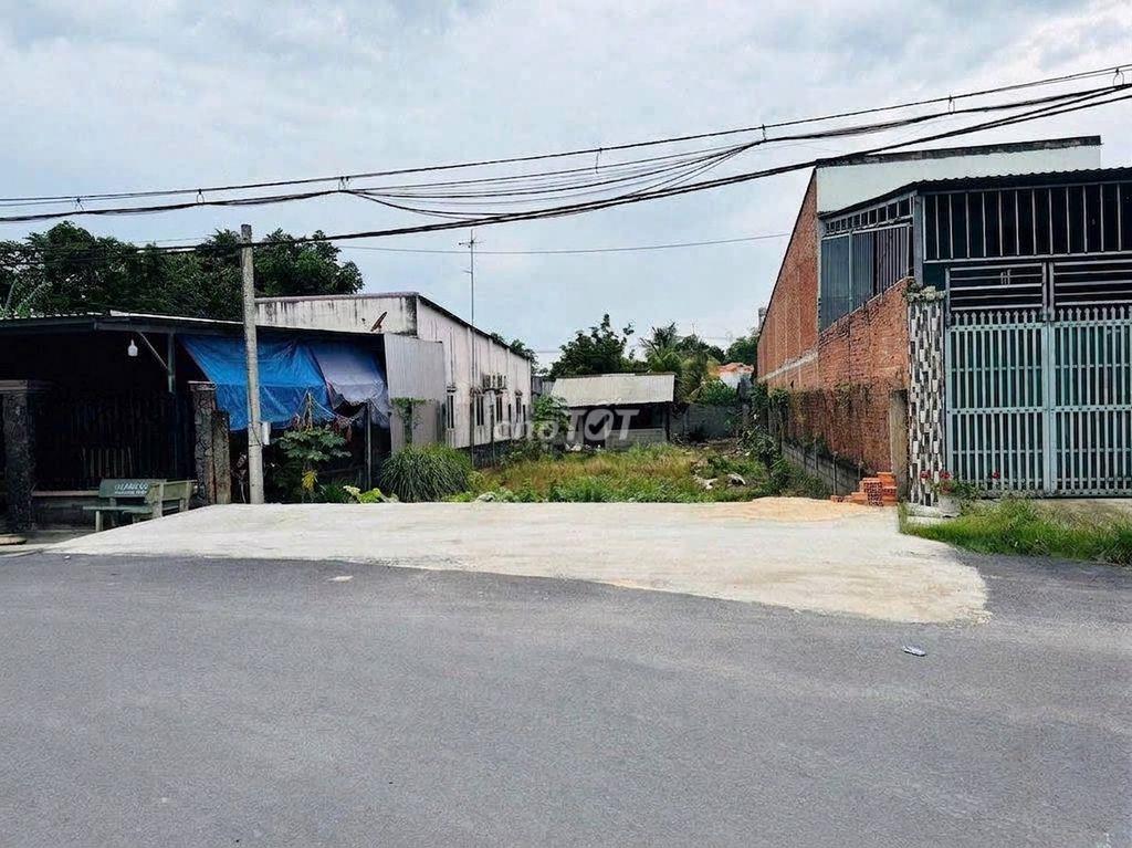 Đất đẹp 10x35 (350m2)/750Tr, MT đường Xã Tân Phú Trung, Củ Chi