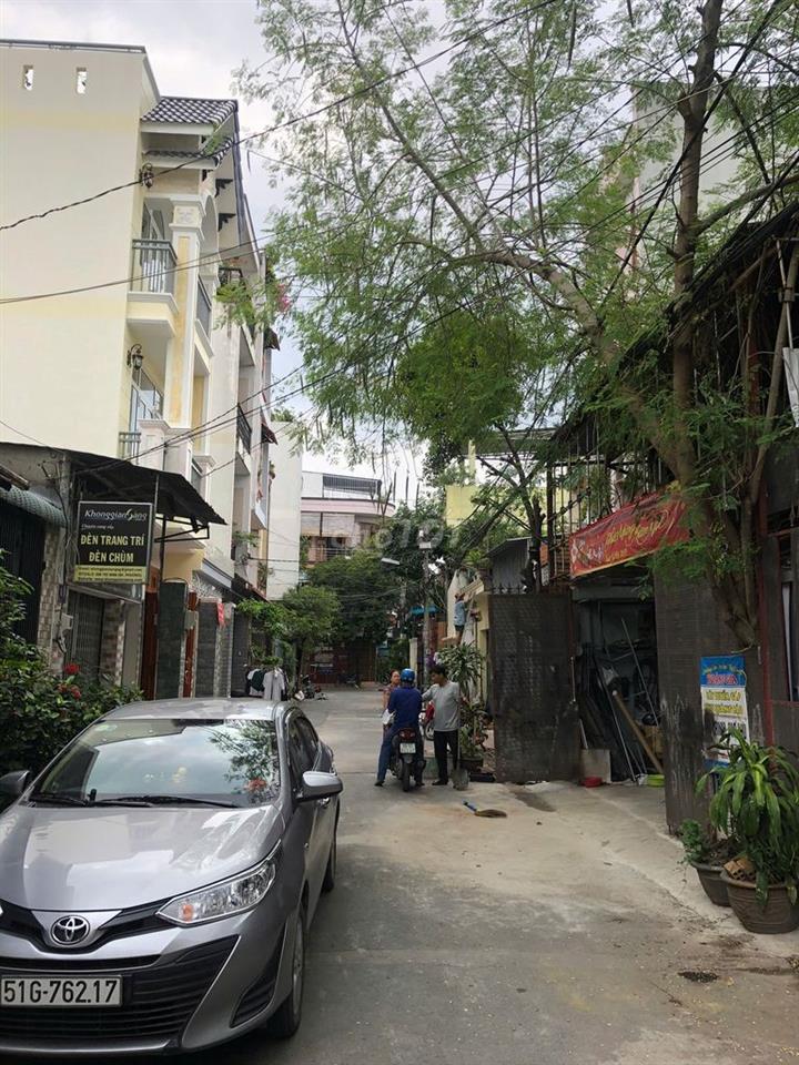 NHÀ CẤP 4 TIỆN KINH DOANH ĐƯỜNG XE HƠI