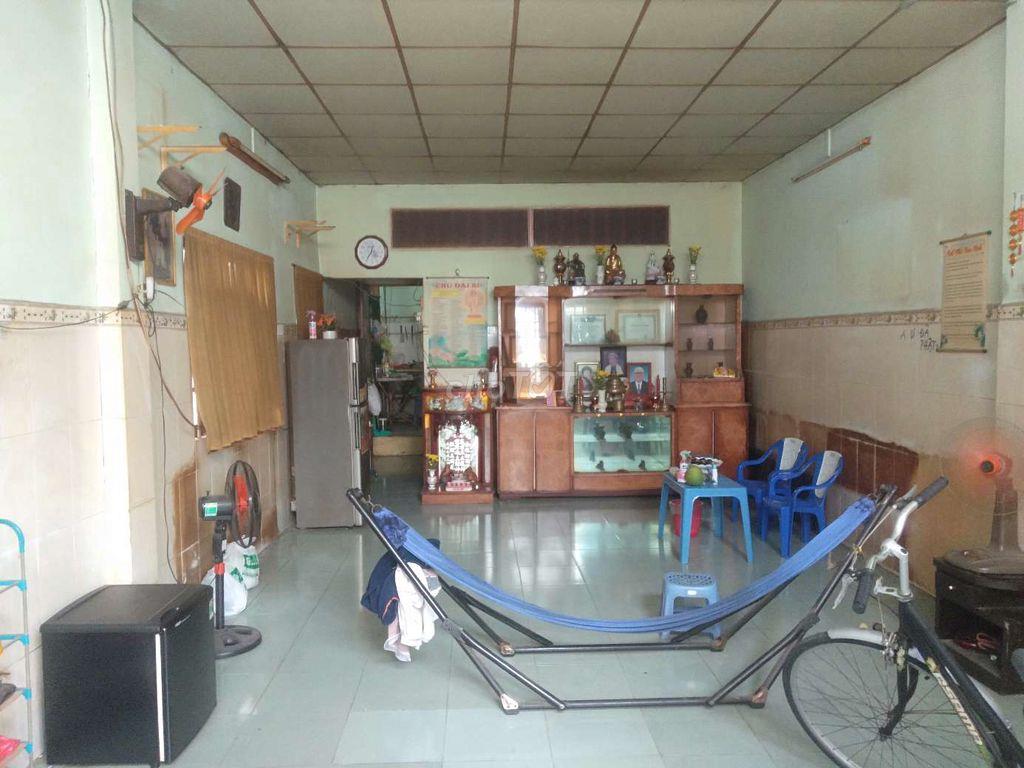 Cho Nữ Thuê Tầng Trệt ở ghép nguyên căn