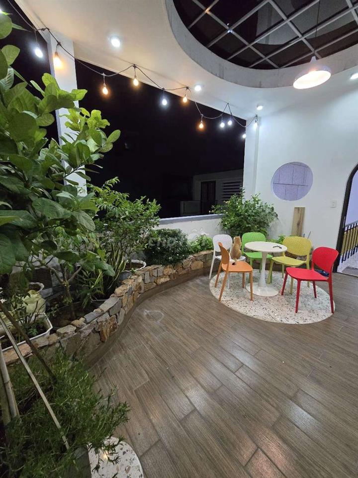 Bán Nhà mặt tiền Hòa Mỹ 9