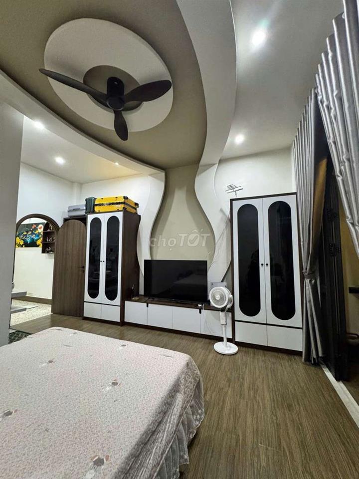 Bán Nhà mặt tiền Hòa Mỹ 9