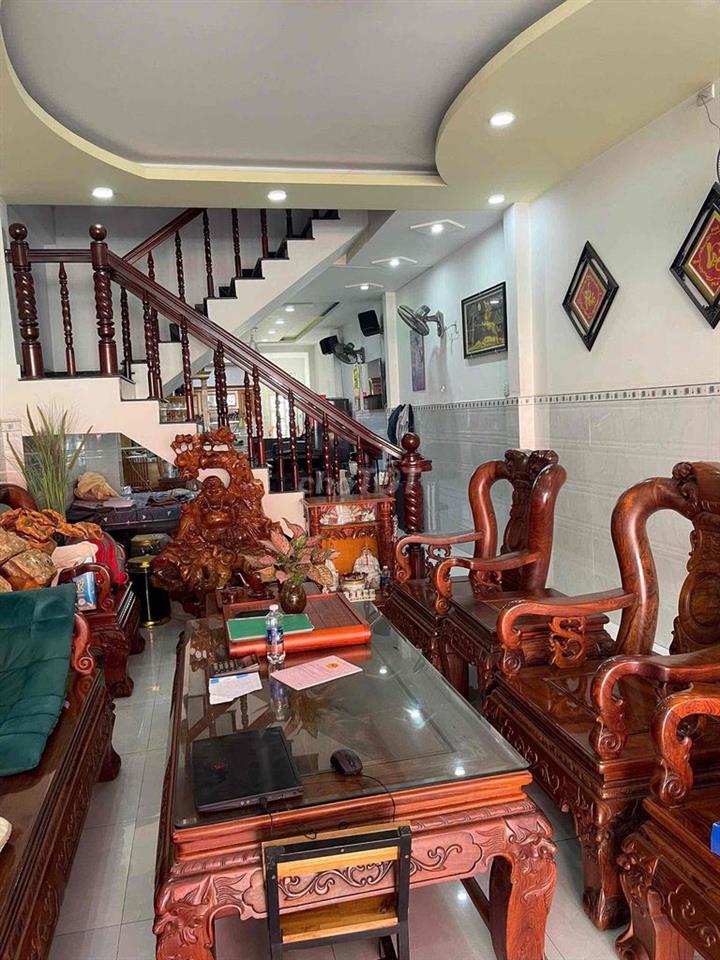 CHO THUÊ NHÀ 1 TRỆT 3 LẦU - FULL NỘI THẤT. NGAY GO TÂN HIỆP.