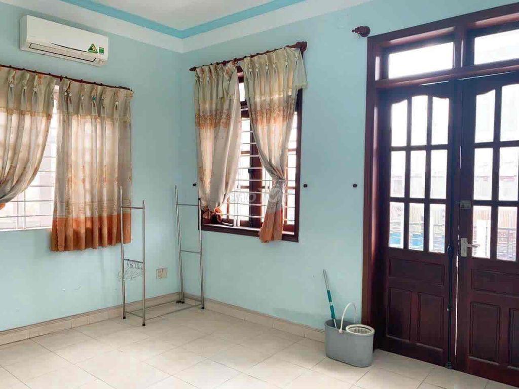 CHO THUÊ NHÀ 1 TRỆT 2 LẦU. GẦN CHỢ GIA VIÊN. PHƯỜNG TÂN HIỆP