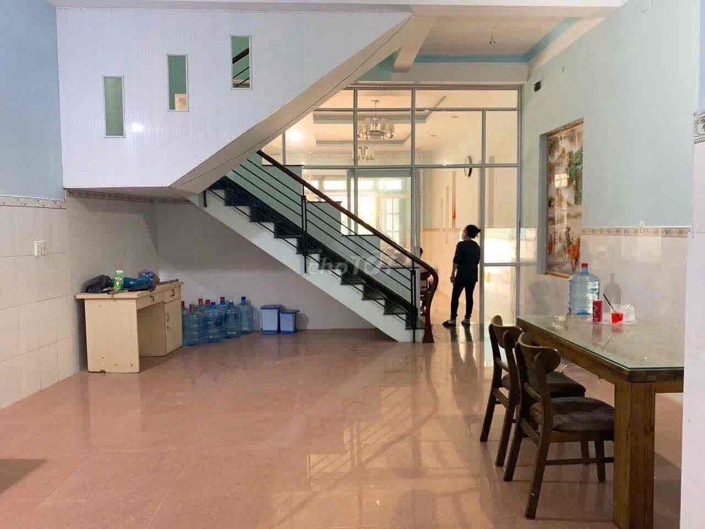 CHO THUÊ NHÀ 1 TRỆT 2 LẦU. GẦN CHỢ GIA VIÊN. PHƯỜNG TÂN HIỆP