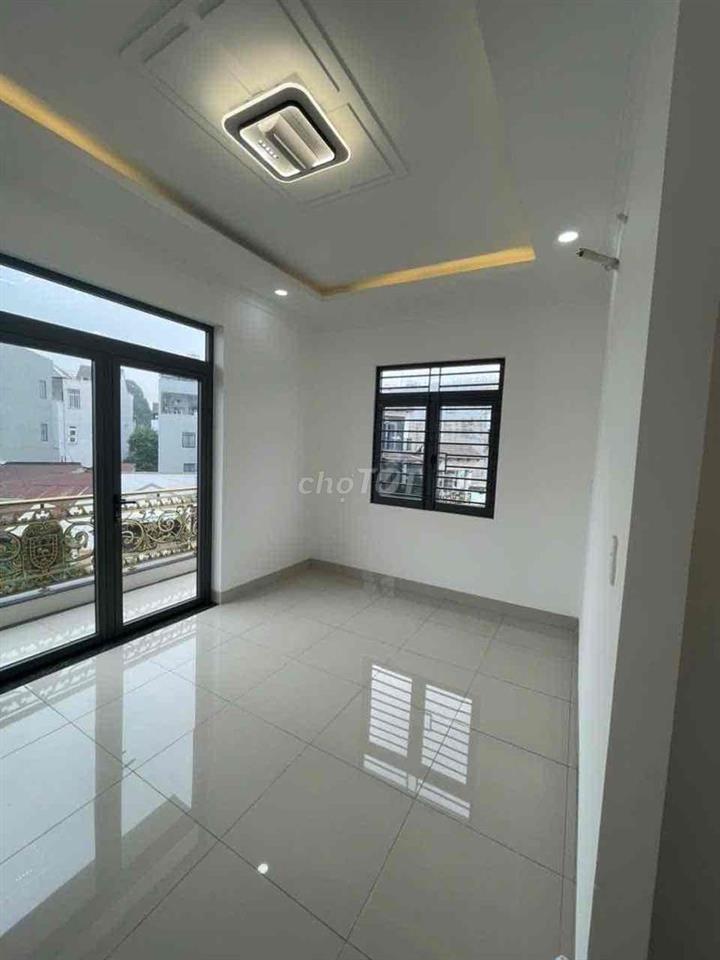 CHO THUÊ NHÀ 1 TRỆT 3 LẦU  MỚI. PHƯỜNG TAM HIỆP - TP. ĐỒNG NAI