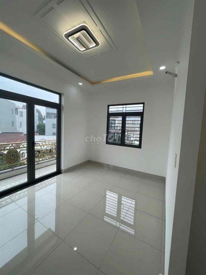 CHO THUÊ NHÀ 1 TRỆT 3 LẦU  MỚI. PHƯỜNG TAM HIỆP - TP. ĐỒNG NAI