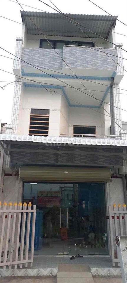 Cho thuê nhà nguyên căn ngay bùng binh Bình Thới Bình Đại