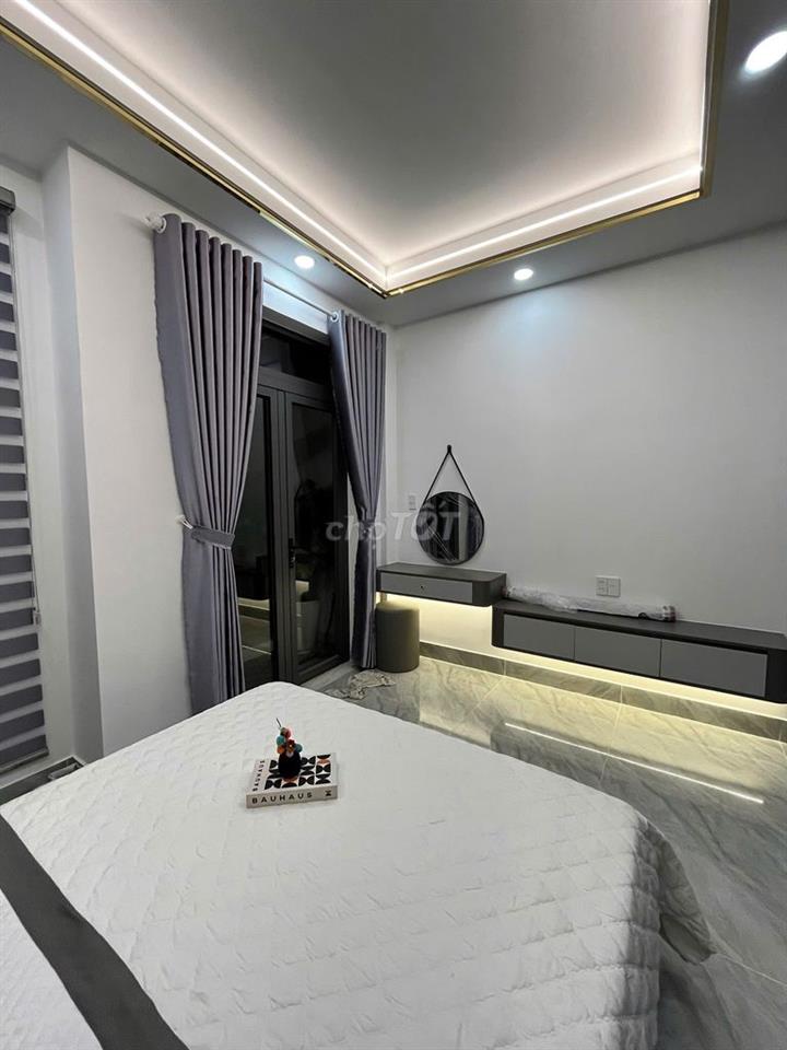 Bán nhà riêng 60m2 xây mới, full nội thất, tại Thạnh Xuân, Q12, TP.HCM