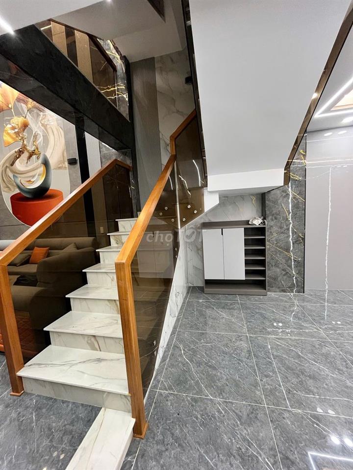 Bán nhà riêng 60m2 xây mới, full nội thất, tại Thạnh Xuân, Q12, TP.HCM