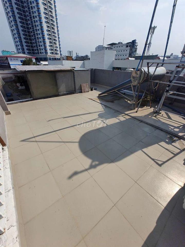 CHÍNH CHỦ BÁN NHÀ HẺM XE TẢI, NGANG KHỦNG 7M, CÓ BỒN TẮM, 6tỷ2 TL