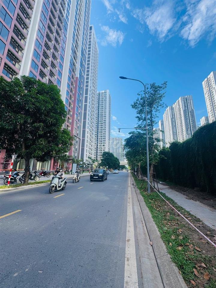BÁN THE SOLA PARK-VINHOMES SMART CITY-2N2VS-3,45 TỶ K VIEW TÂM LINH