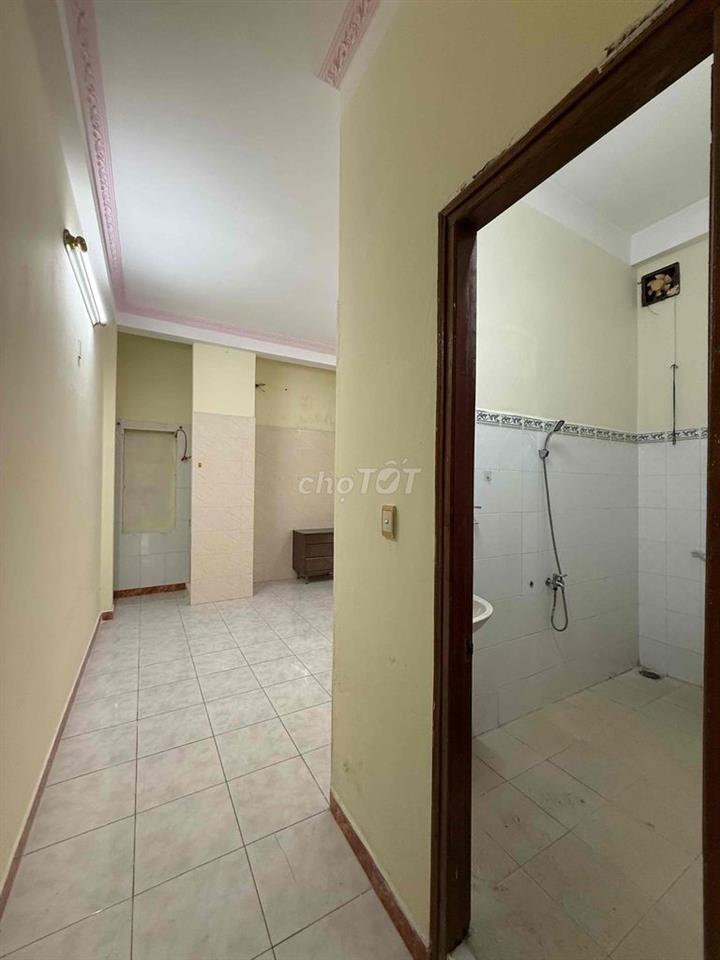 Cho thuê trọ cách đhkt 500m, yên tĩnh, vệ sinh trong Cho nữ thuê
