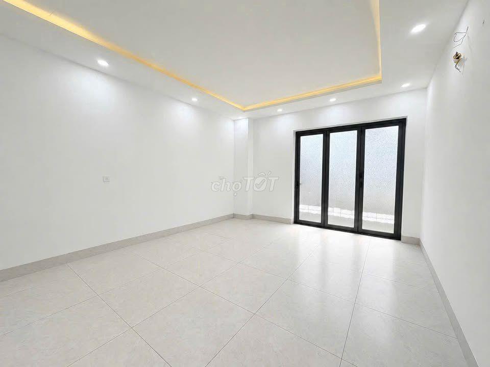 CHO THUÊ MẶT BẰNG MẶT TIỀN ĐƯỜNG VĂN TIẾN DŨNG
