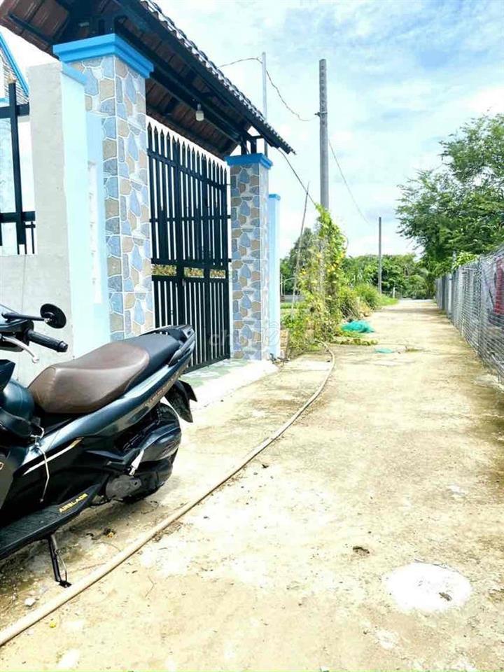 chính chủ bán 90m2  thổ cư xã mỹ lộc cần giuộc long an