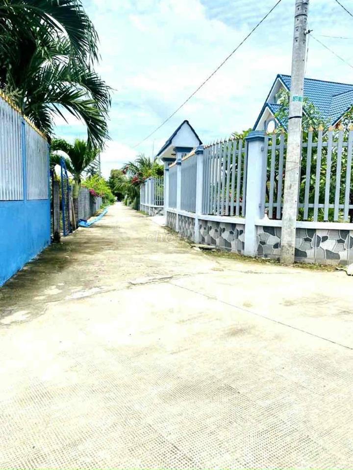 chính chủ bán 90m2  thổ cư xã mỹ lộc cần giuộc long an