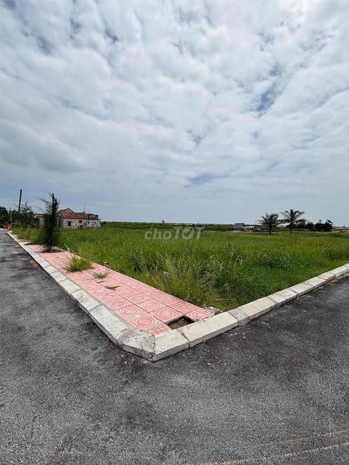 MẶT BIỂN HẢI XUÂN - KKT NINH CƠ