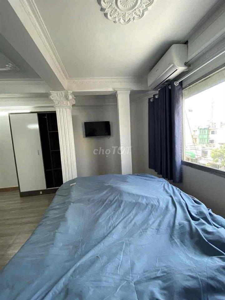 Tìm 2 Nam ở ghép