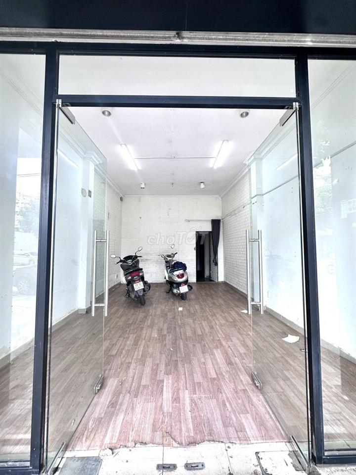 PHÒNG TRỌ MẶT TIỀN CHU VĂN AN GẦN TRƯỜNG CÁN BỘ