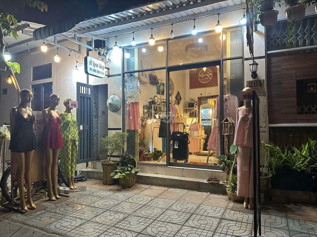 Cần sang shop quần áo