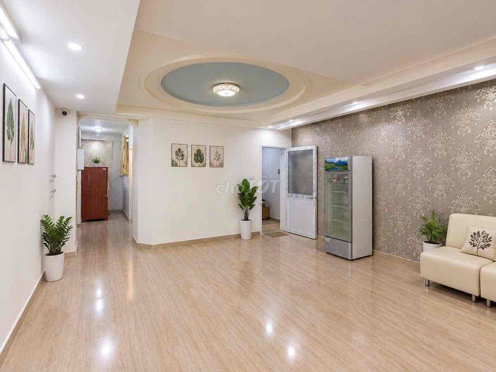 Cho thuê mb riêng biệt ko bán đồ ăn nước uống