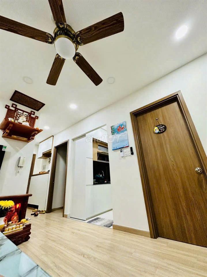 Bán CC Summer Square, DT 64m2, 2PN, 2WC Giá chỉ 3, 350 tỷ.