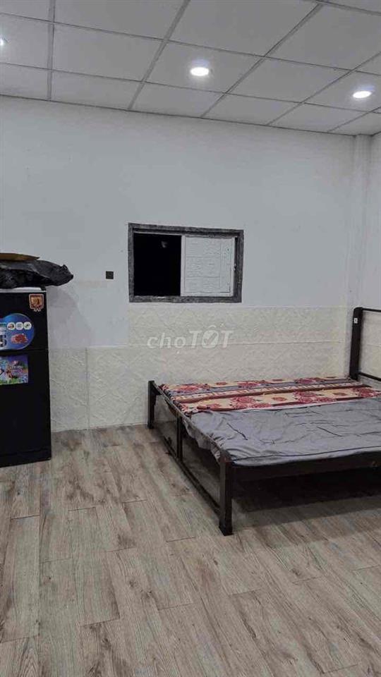 Cho thuê phòng trọ mặt tiền đường XVNT giá rẻ