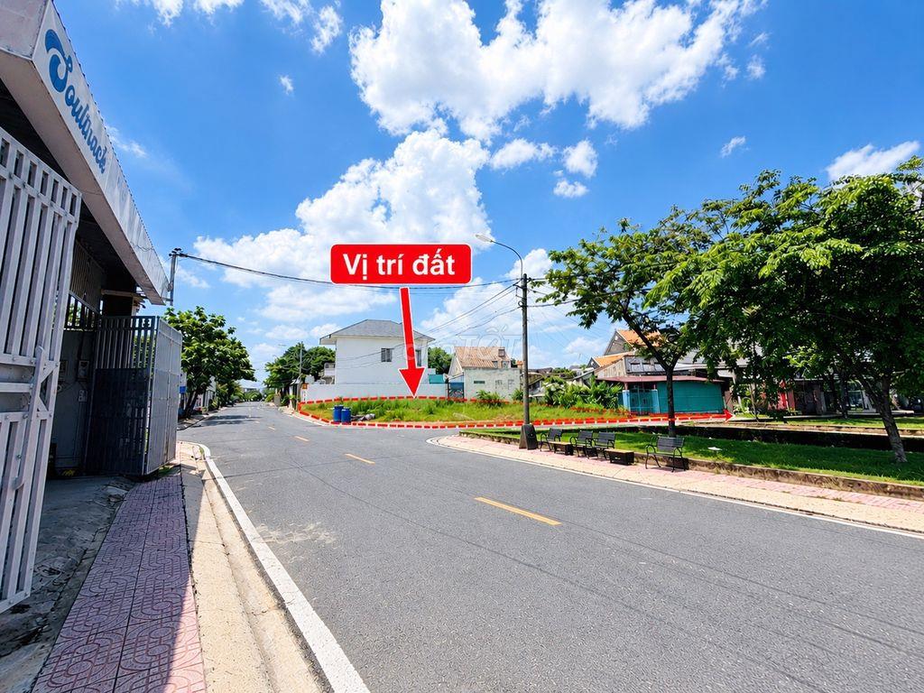 ĐẤT NGỘP GÓC 2 MẶT TIỀN GẦN CÔNG VIÊN-CẦU VƯỢT CỦ CHI-343M²-550TR