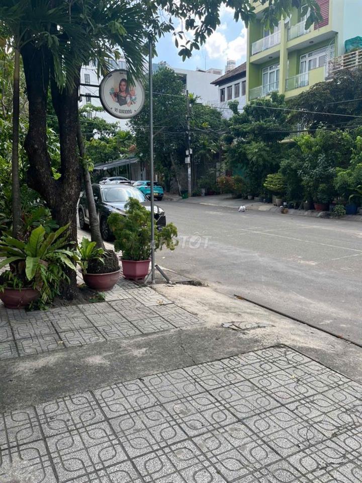 Nhượng lại mặt bằng
