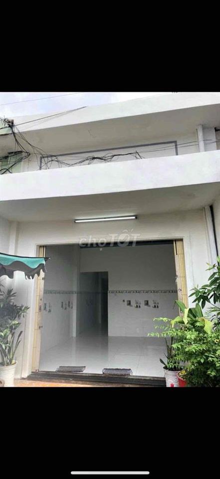 Bán nhà chợ Vòng Nhỏ, mặt tiền chợ 4x12.2m - giá tốt