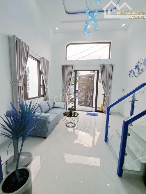 Bán nhà 91m2, 4PN, hẻm xe hơi, Bà Điểm, Hóc Môn