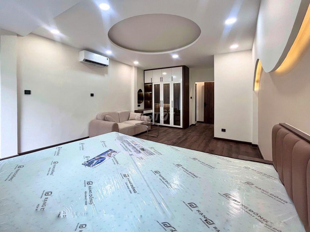 HOT 🔥 NHÀ HẺM TRẦN HƯNG ĐẠO Q1 – VỊ TRÍ ĐẮC ĐỊA, GIÁ HẤP DẪN